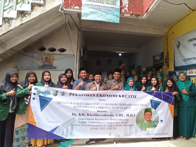 DEKAN FEBI IDIA MEMBUKA MINDSET MASYARAKAT DESA OMBEN TENTANG AKSES ASET DESA DEKAN FEBI IDIA MEMBUKA MINDSET MASYARAKAT DESA OMBEN TENTANG AKSES ASET DESA