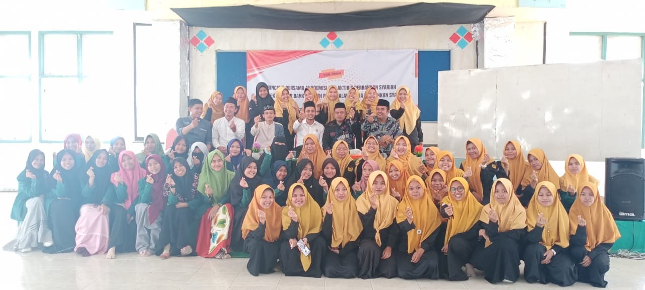 FEBI IDIA Adakan Talk Show Bersama Praktisi Perbankan FEBI IDIA Adakan Talk Show Bersama Praktisi Perbankan