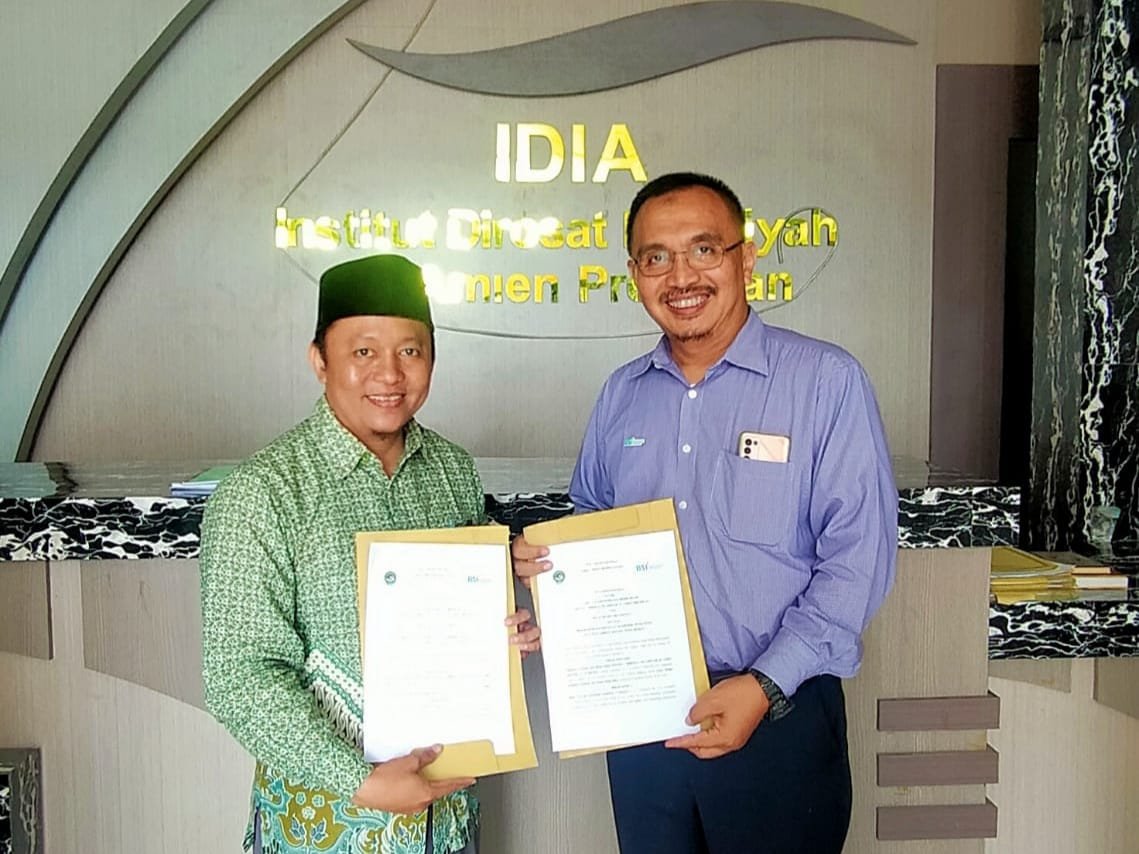 FEBI IDIA PRENDUAN TEKEN MoU DENGAN BSI SUMENEP TRUNOJOYO 1 FEBI IDIA PRENDUAN TEKEN MoU DENGAN BSI SUMENEP TRUNOJOYO 1