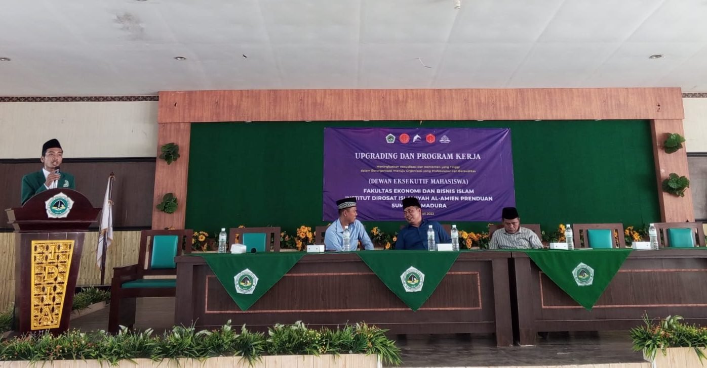 TINGKATKAN AKTUALISASI PENGABDIAN DEMA FEBI DAN HIMA PBS LAKUKAN UPGRADING DAN PROGRAM KERJA