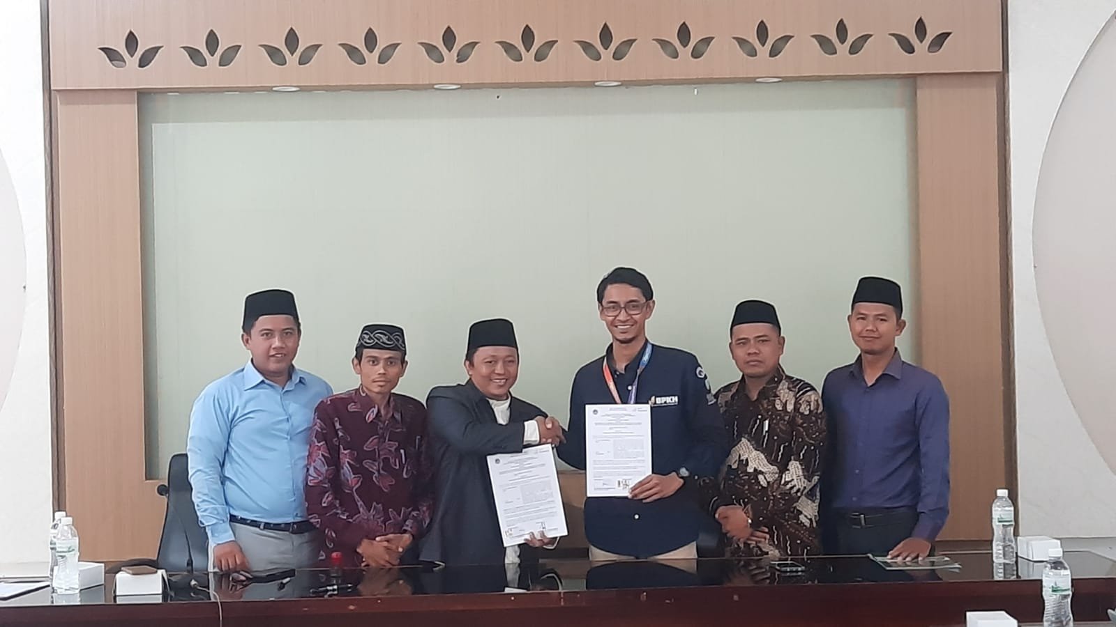 FEBI IDIA TEKEN MoU DENGAN BANK MUAMALAT, PIMPINAN BANK MUAMALAT SEMANGATI MAHASISWA BERDAKWAH JALUR PERBANKAN FEBI IDIA TEKEN MoU DENGAN BANK MUAMALAT, PIMPINAN BANK MUAMALAT SEMANGATI MAHASISWA BERDAKWAH JALUR PERBANKAN